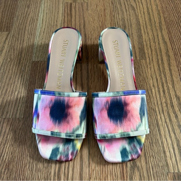 Stuart Weitzman Block Sandal - Picture 2 of 4